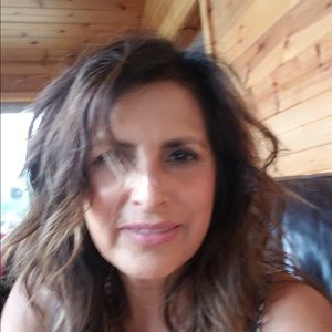 Meet your Posher, Stella